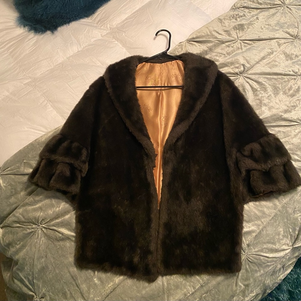 Vintage Faux Fur Shrug